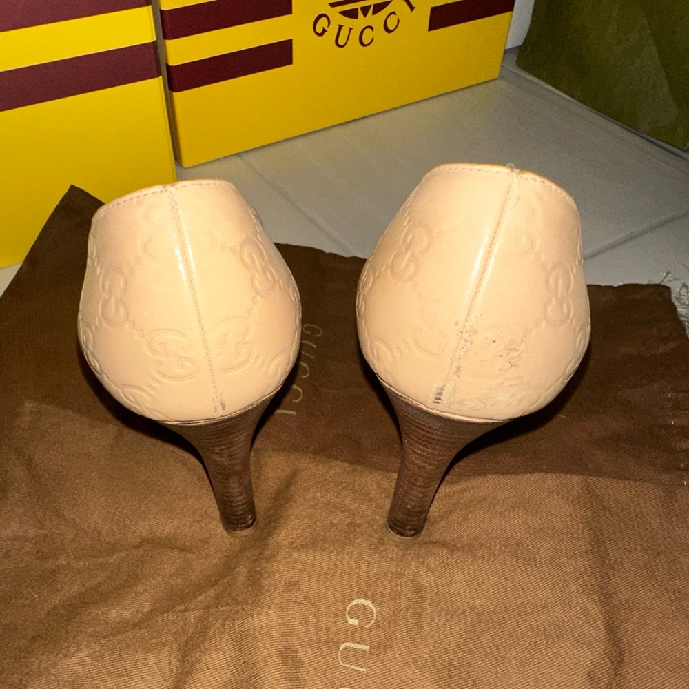 GUCCI Guccissima Horse-bit Leather Peep Toe Pump - Picture 9 of 15
